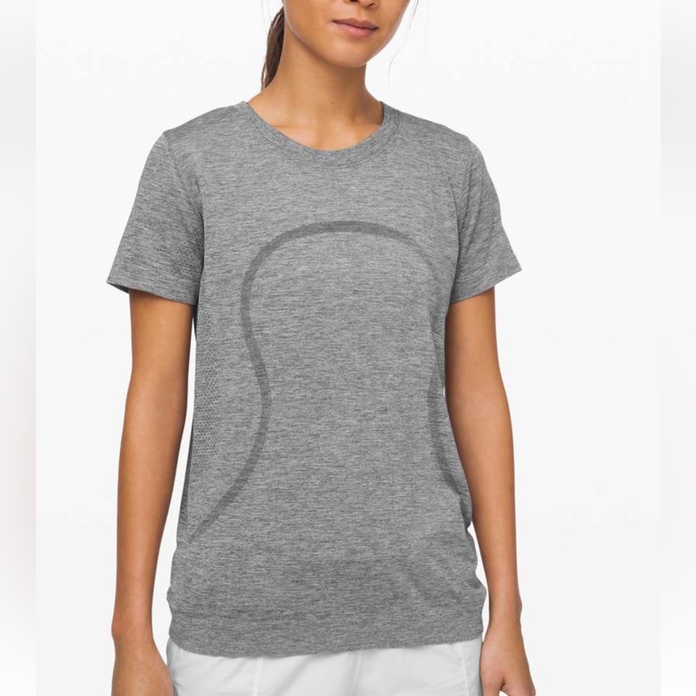 lululemon athletica Grey Short Sleeve Logo Tee